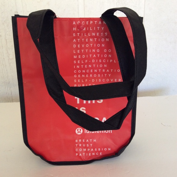 LULULEMON RED AND WHITE SMALL SHOPPING TOTE - Picture 5 of 7
